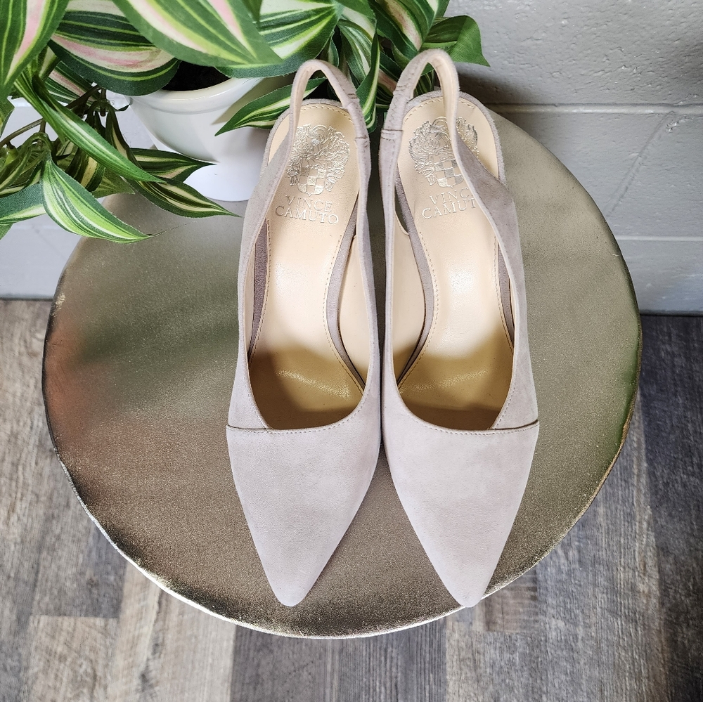 Vince Camuto Alleema Light Cream Suede Slingback Pumps Size 8.5 - Picture 6 of 12